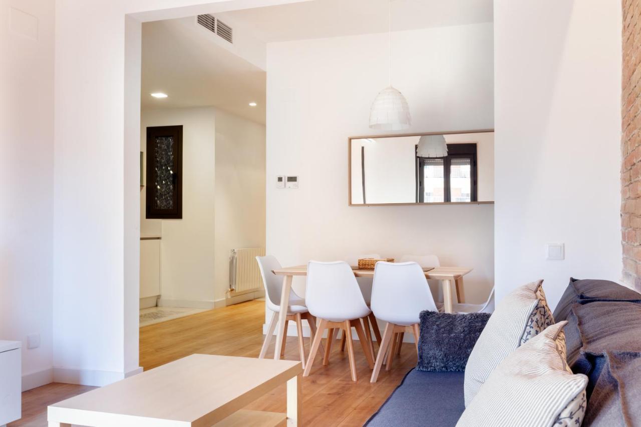 Akira Flats Urgell Apartment บาร์เซโลนา ภายนอก รูปภาพ